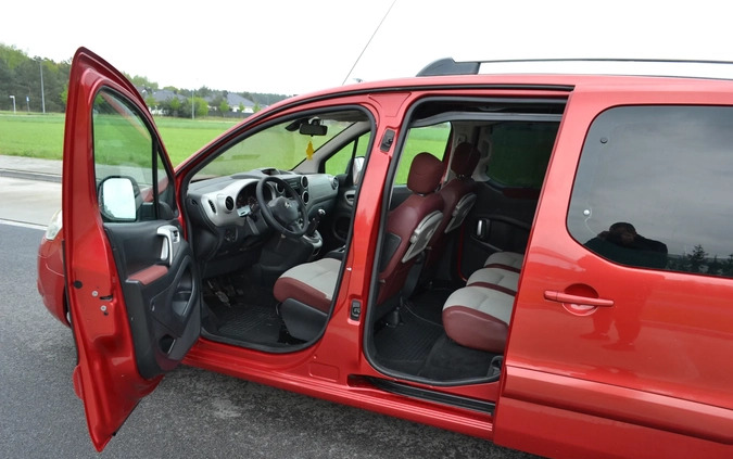 Citroen Berlingo cena 26900 przebieg: 282000, rok produkcji 2010 z Mosina małe 326